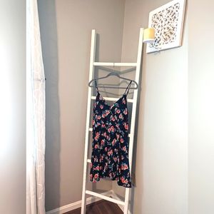 Na y dress with red floral print design